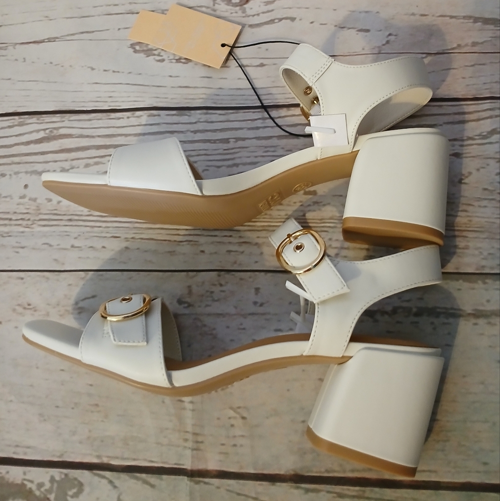 Madden NYC Women's Adelade Sandals White Size 11 - Picture 3 of 11